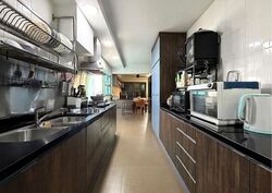 Blk 125 Bukit Batok Central (Bukit Batok), HDB Executive #540443141